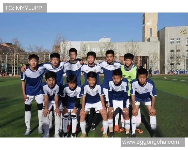 张芳专访:从绿茵场到人生舞台的足球旅程回顾与展望 张芳专访:从绿茵场到人生舞台的足球旅程回顾与展望