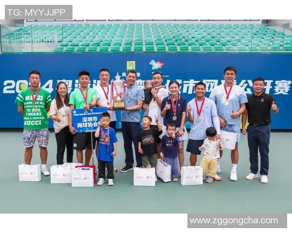 深圳网球队在世界杯预选赛中的团队协作表现分析与点评