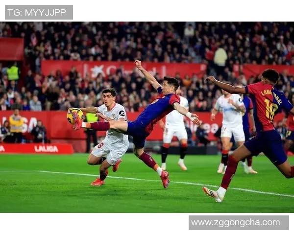 足球明星骑踏板精彩瞬间集锦带你领略不一样的运动魅力与激情